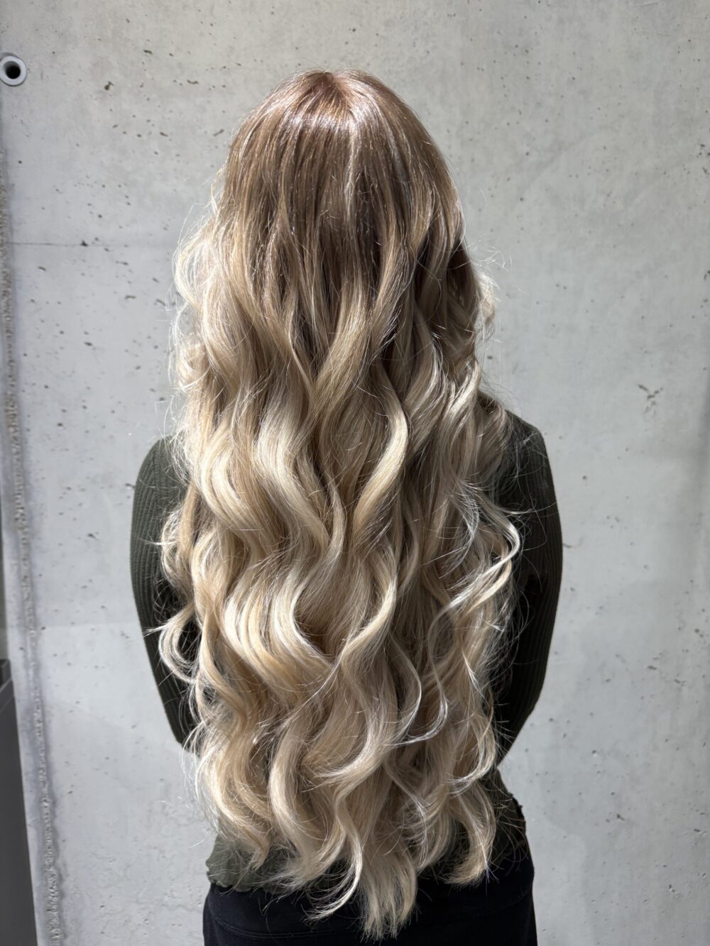 BLOND IST EINE KUNST